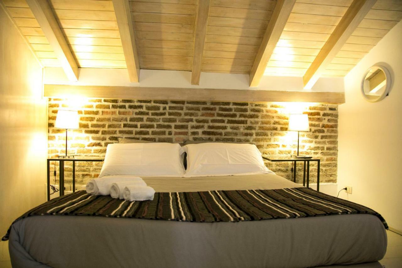 Suittom Apartment Катания Екстериор снимка